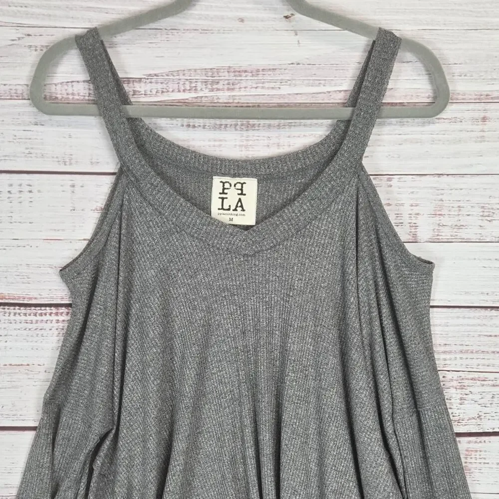PPLA Gray Cold Shoulder Long Sleeve Top M Oversize Light Rib Knit Neutral Basic